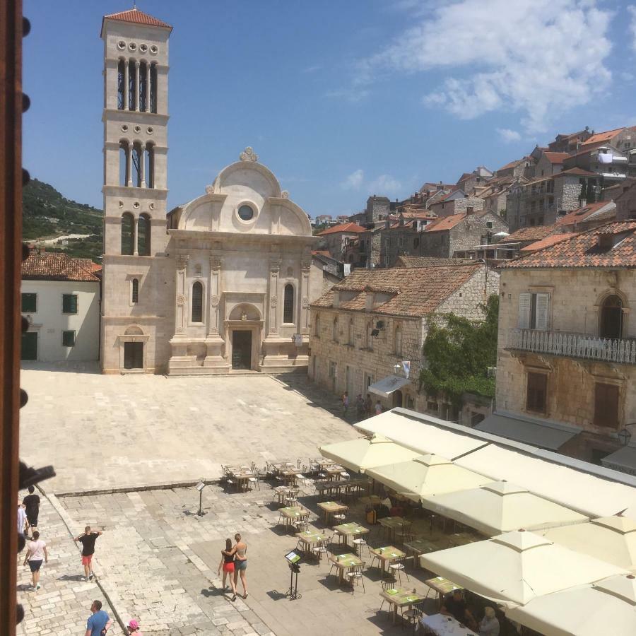 Hvar Piazza Apartment Hvar Town Buitenkant foto