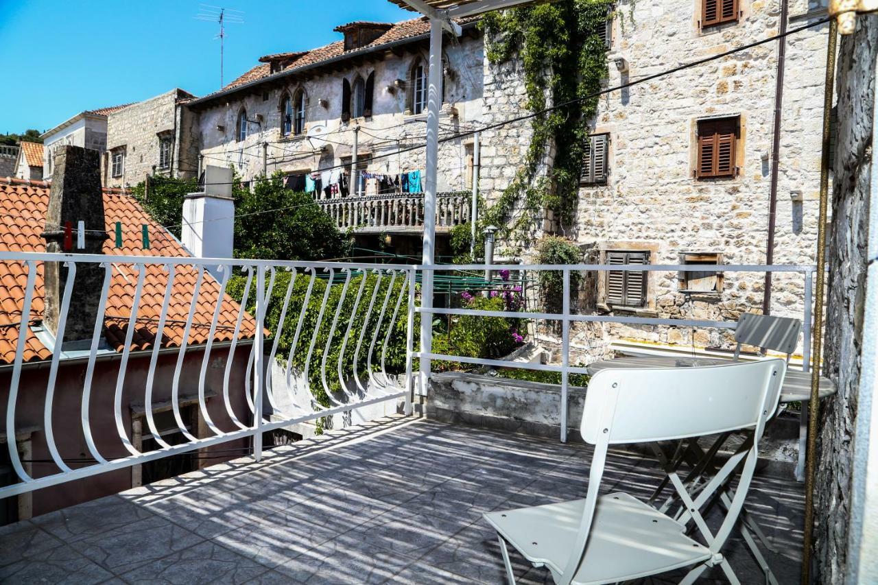 Hvar Piazza Apartment Hvar Town Buitenkant foto